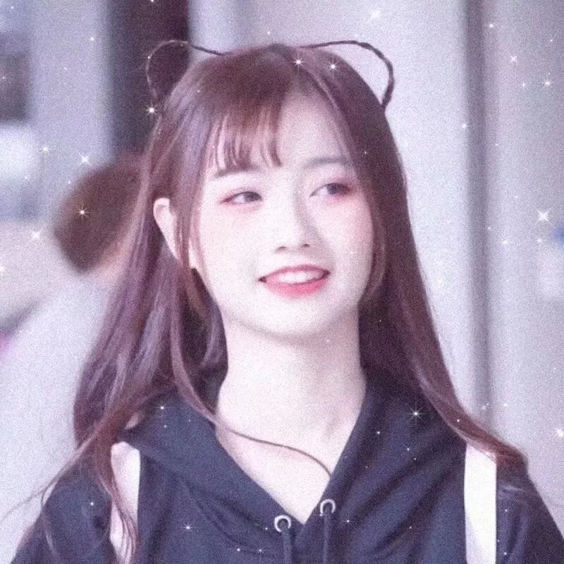 一线女星被曝与神秘男子同车离开，前后半年品牌活动现场画面流出